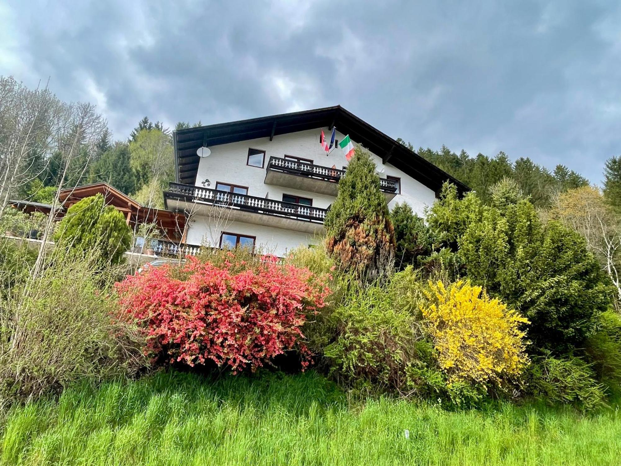 Alpenpension Gasthof Ratten Exteriör bild